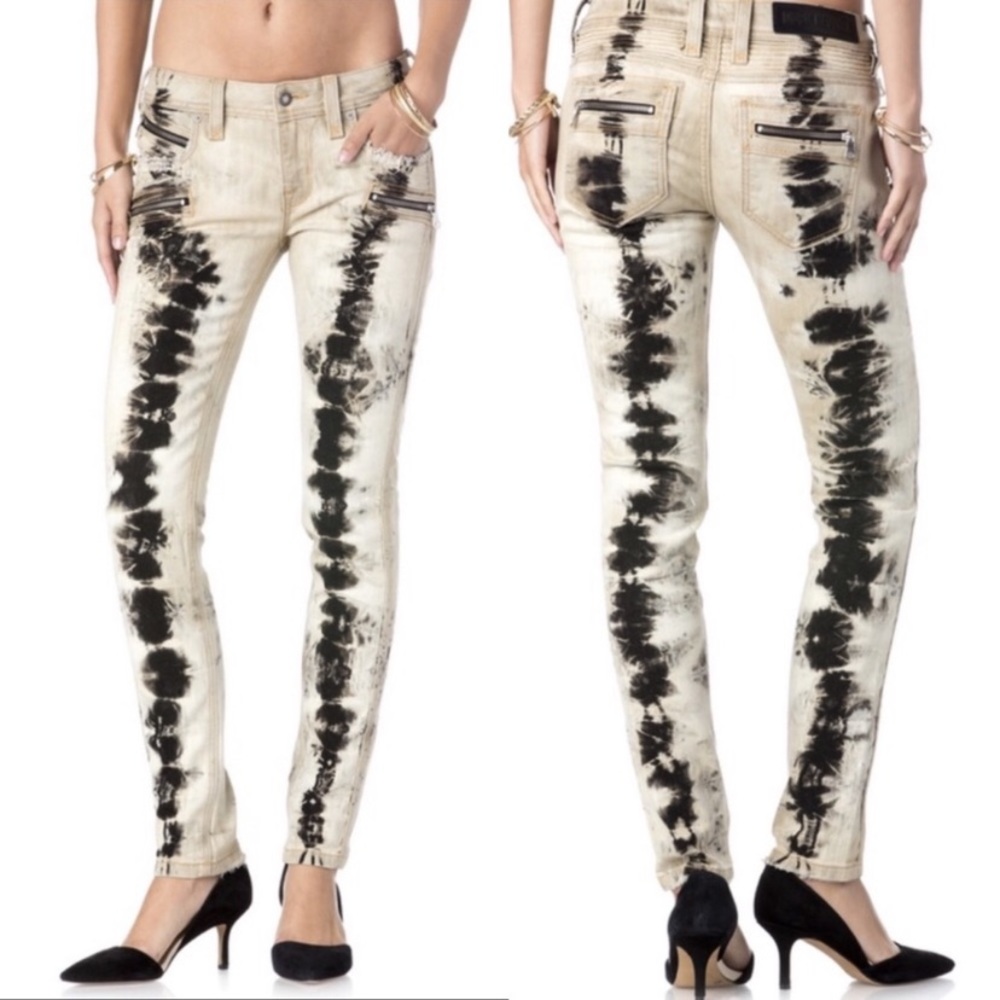 NWT Rock Revival MOTO Cladelle Skinny Jean MOTO 28